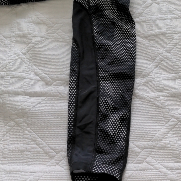 Nike Dri-Fit Camo Leggings - Picture 2 of 2